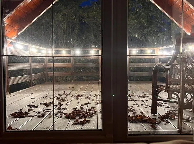 Village Light House בית נופש