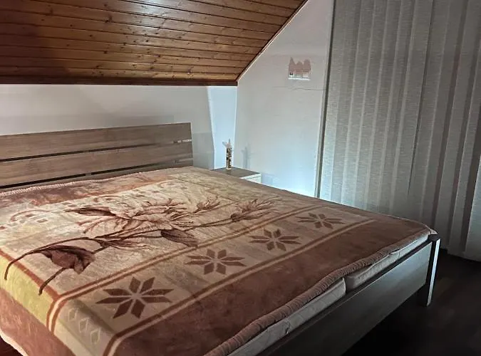 Village Light House Omsenie